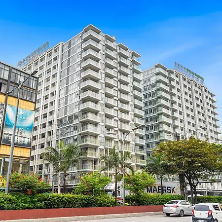 Spacious 2Br Family Suite With City View Near Airport, City Of Dreams, Solaire, Parqal, Ayala Malls, And Moa